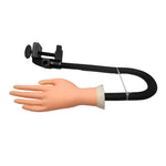 Mano pratica con morsetto