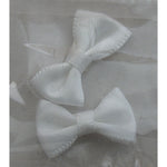 Decoro papillon di stoffa bianco